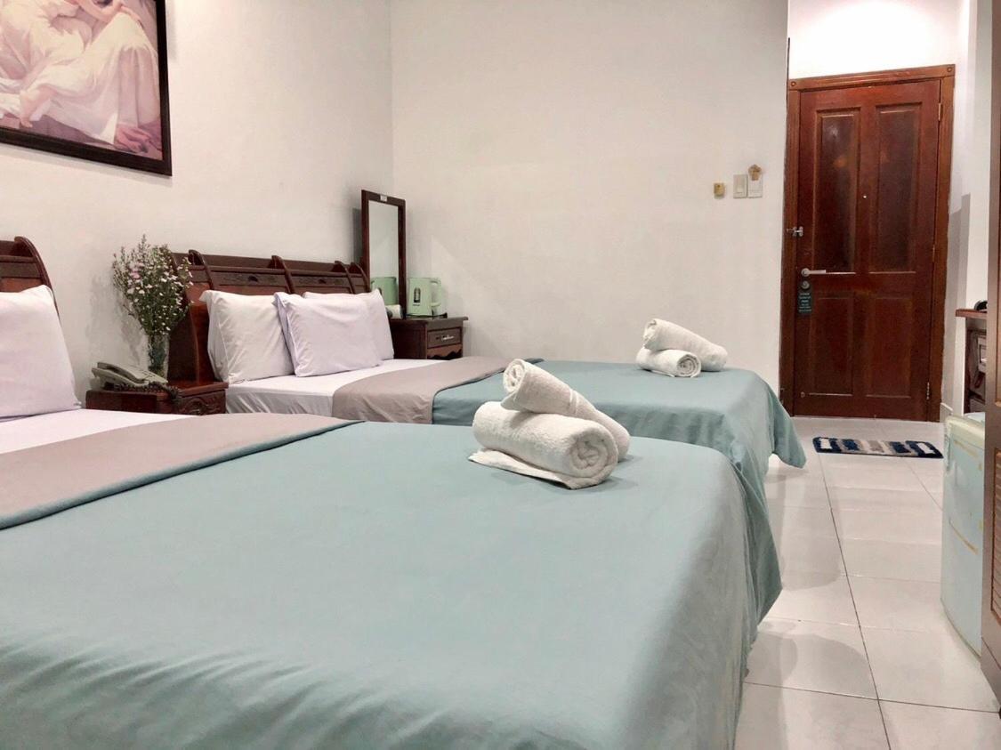 Saigon Cozy2 Hotel At 241 Pham Ngu Lao Street โฮจิมินห์ซิตี้ ภายนอก รูปภาพ